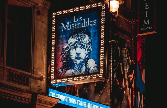 なぜマリウスは戦ったのか レ ミゼラブルの歴史背景解説 やっすぶろぐ